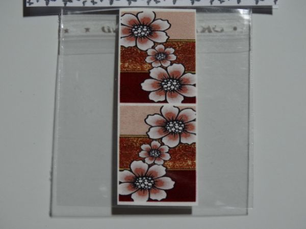 Adesivo Tatuagem para Unhas Flores Marrom